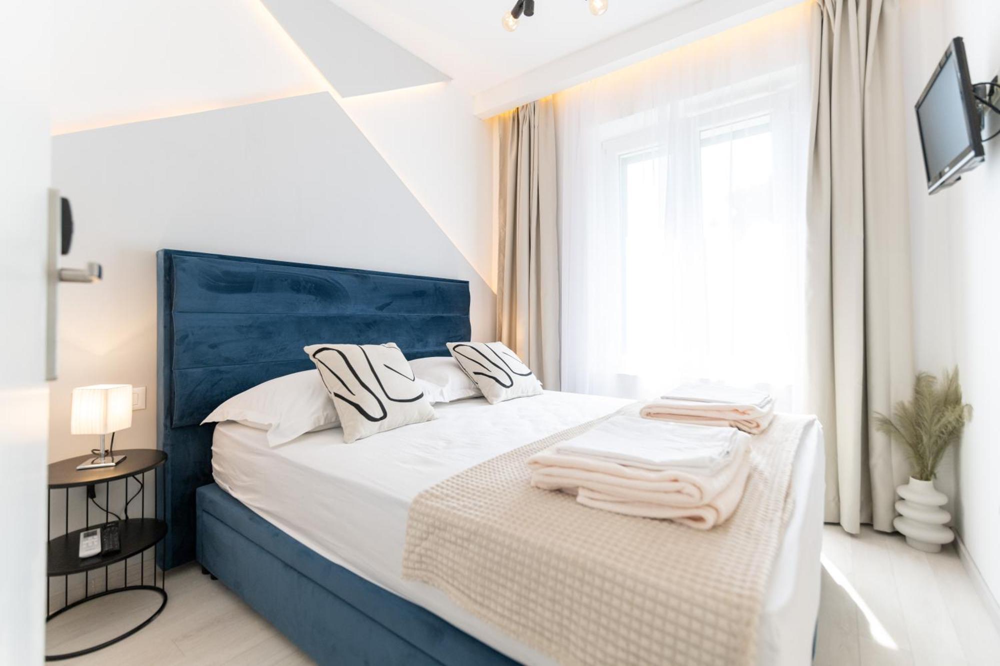 Aurora Beachfront Luxury Rooms&Suites Brela Exterior foto