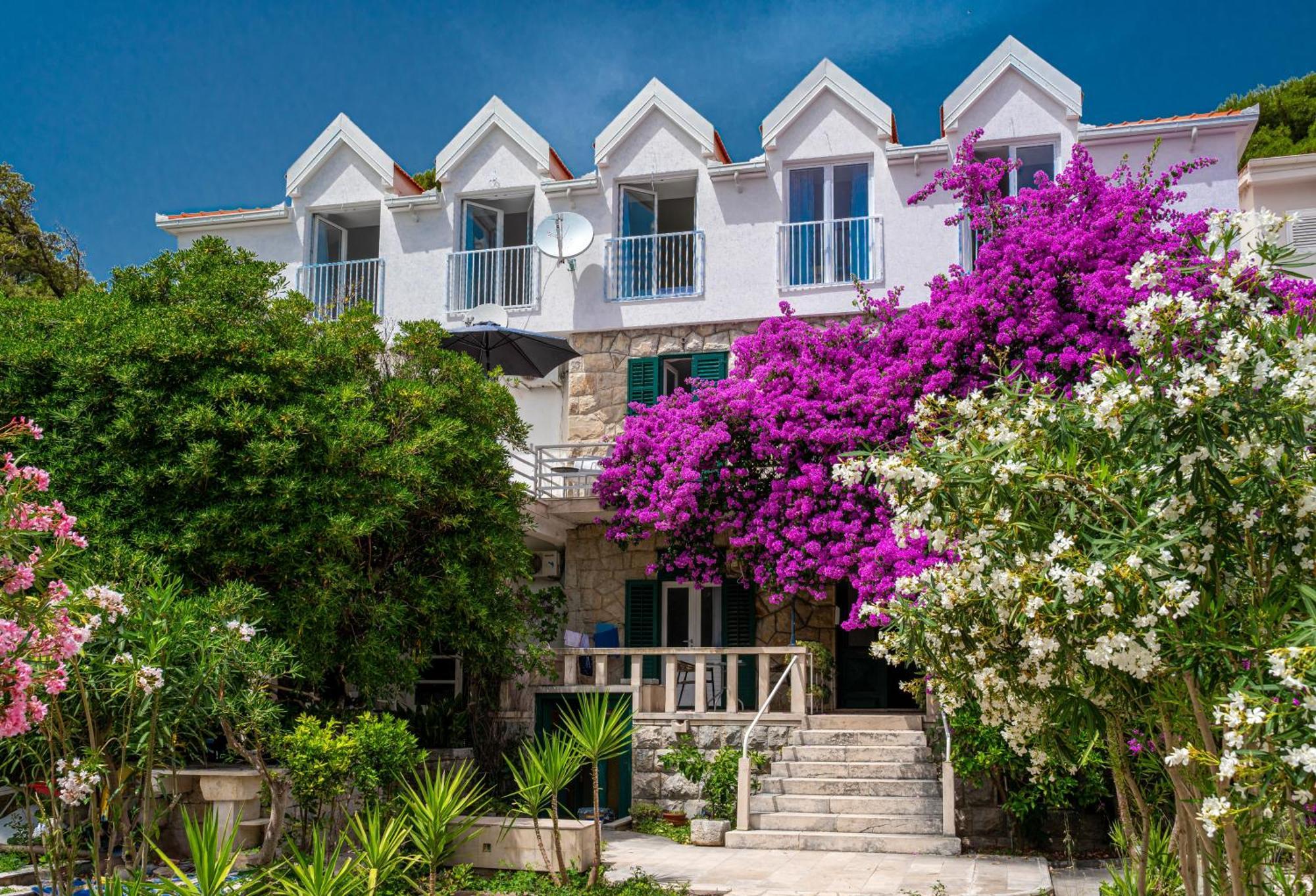 Aurora Beachfront Luxury Rooms&Suites Brela Exterior foto