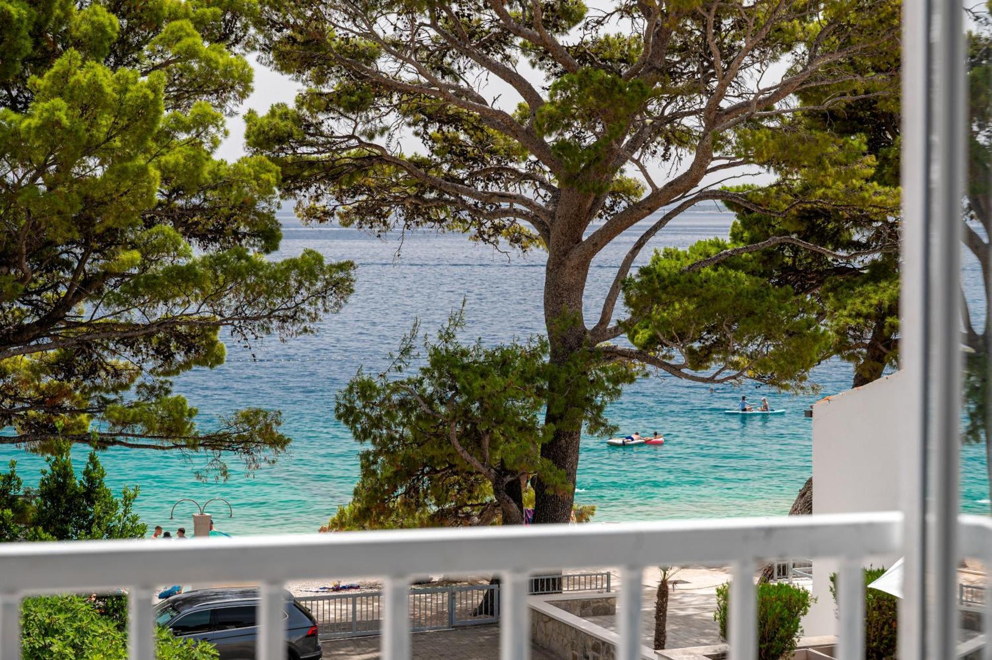 Aurora Beachfront Luxury Rooms&Suites Brela Exterior foto